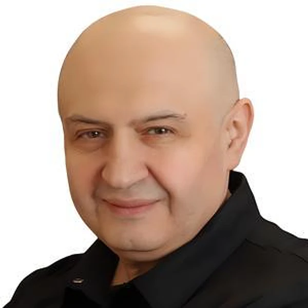 Гиголян Эдгар Кимович — Стоматолог-хирург, Стоматолог-имплантолог, Москва