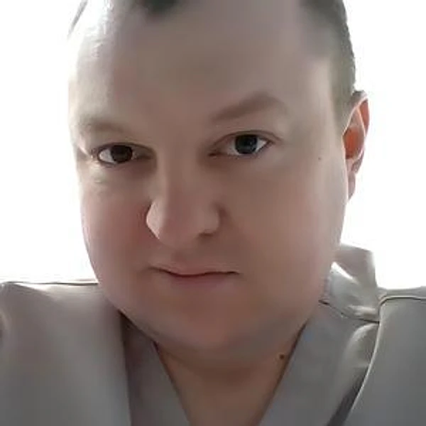 Хрячков Валентин Игоревич — Стоматолог, Нововоронеж