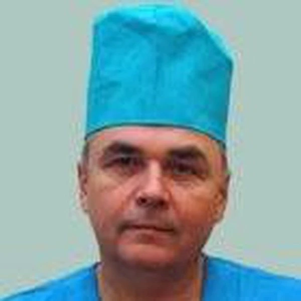 Кривошеев Владимир Александрович — ЛОР, Саратов