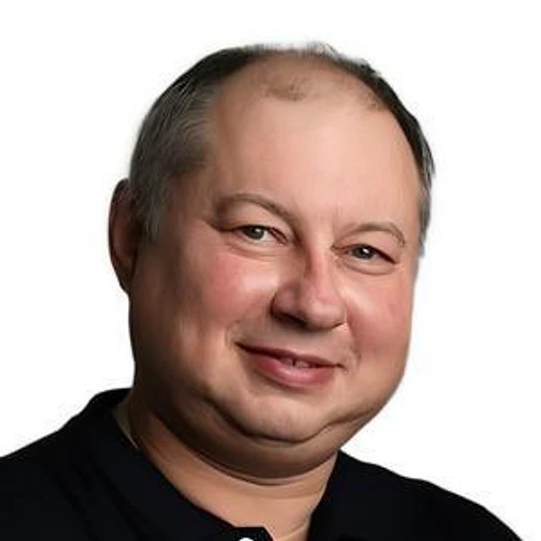 Тихомиров Олег Александрович — Стоматолог-ортопед, Москва