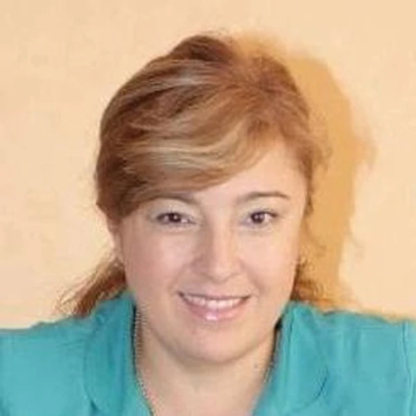 Магомедова Эльмира Магомедовна — Гинеколог, Нижнекамск
