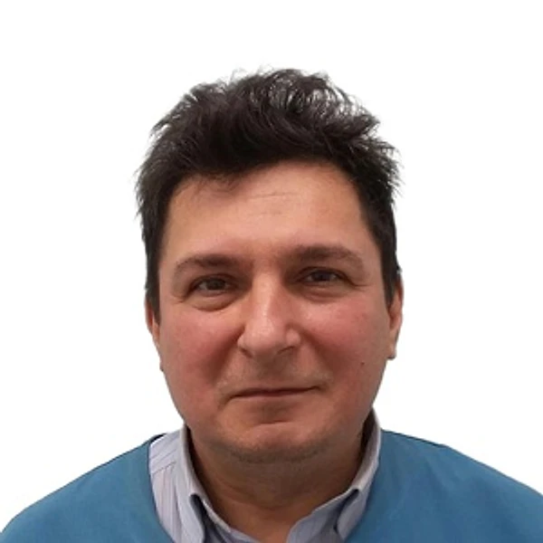 Пивоваров Алексей Викторович — Стоматолог-хирург, Энгельс