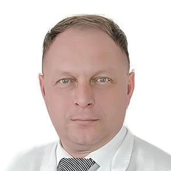 Давыдов Максим Евгеньевич — Хирург, Абдоминальный хирург, Онколог, Энгельс