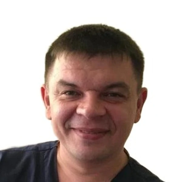 Петров Владислав Олегович — Мануальный терапевт, Остеопат, Южно-Сахалинск
