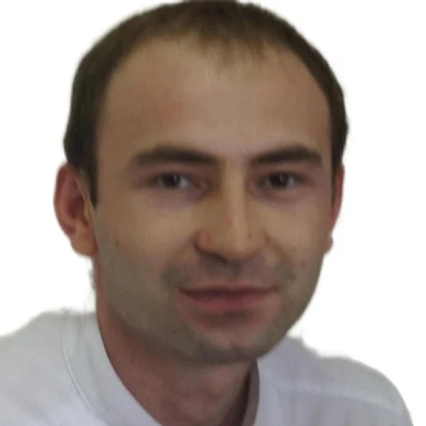 Эркенов Рамин Исмаилович — Стоматолог, Кисловодск