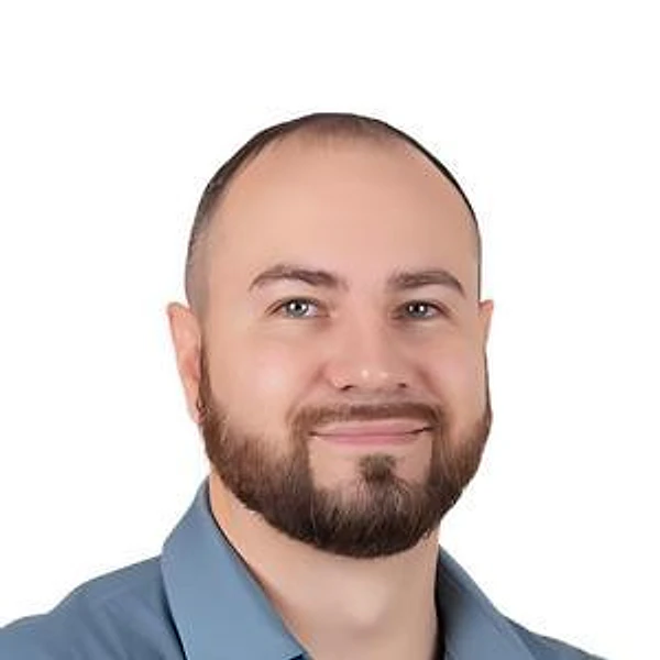 Тарасенко Александр Игоревич — Флеболог, Хирург, Уссурийск