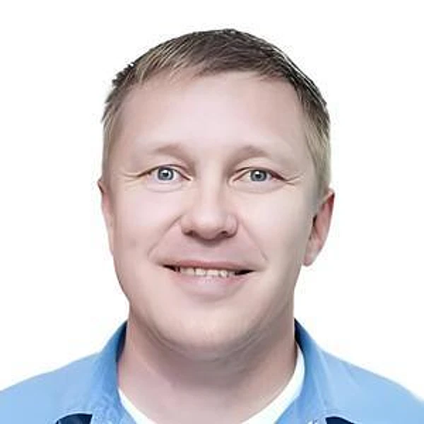 Семочкин Игорь Николаевич — Стоматолог, Копейск
