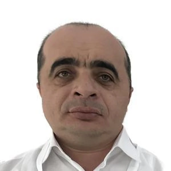 Боташев Ренат Нюралиевич — Сосудистый хирург (ангиохирург), Кардиохирург, Флеболог, Функциональный диагност, Черкесск