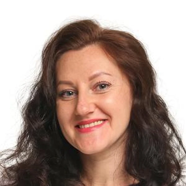 Кулабухова Елена Александровна — Дерматолог, Врач-косметолог, Трихолог, Москва