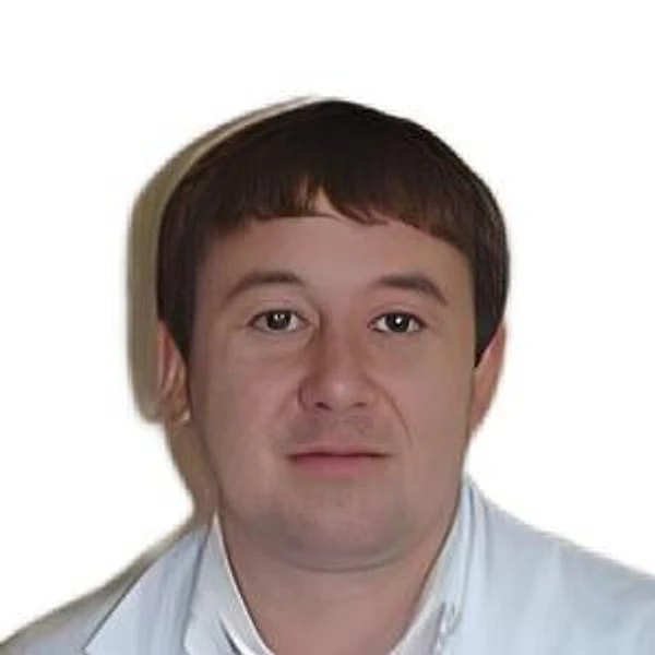 Меринов Александр Сергеевич — Нейрохирург, Артём