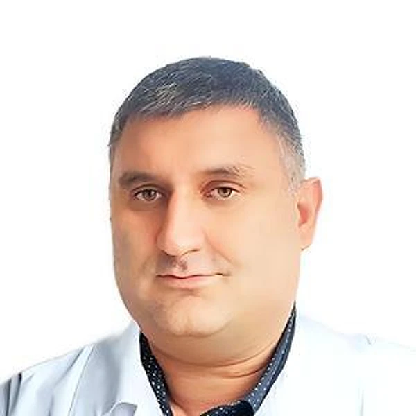 Адильханов Яраш Отарханович — Нейрохирург, Ессентуки