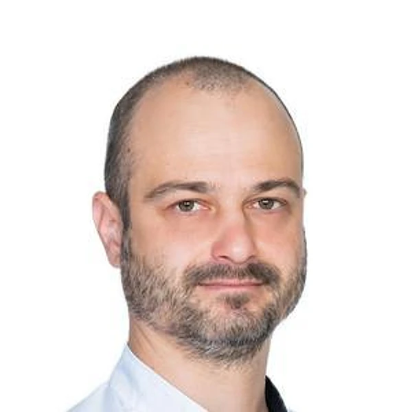 Наместников Владимир Владимирович — Стоматолог, Копейск