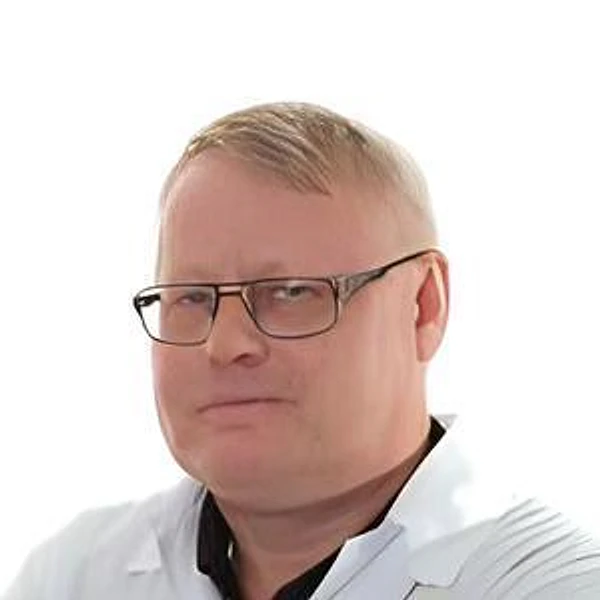Чистяков Олег Сергеевич — Стоматолог-хирург, Ялуторовск