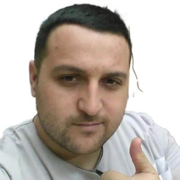 Есипов Дмитрий Иванович — Инфекционист, Терапевт, Ноябрьск
