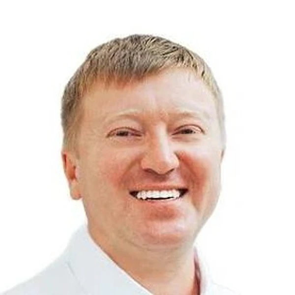 Светлаков Андрей Викторович — Стоматолог-ортопед, Стоматолог-имплантолог, Первоуральск