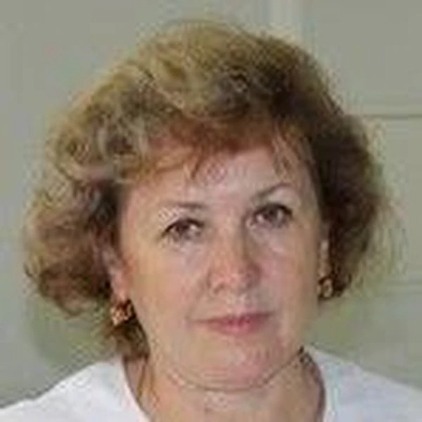 Ядренникова Инзира Ахнафовна — Стоматолог, Бирск