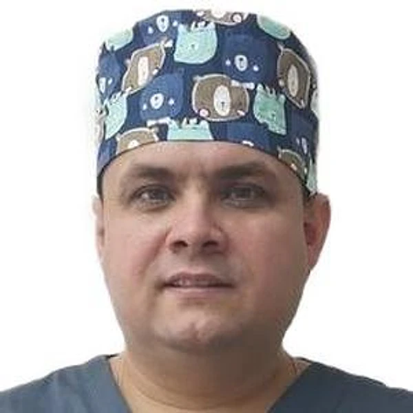 Москов Владислав Валентинович — Стоматолог, Стоматолог-хирург, Заинск