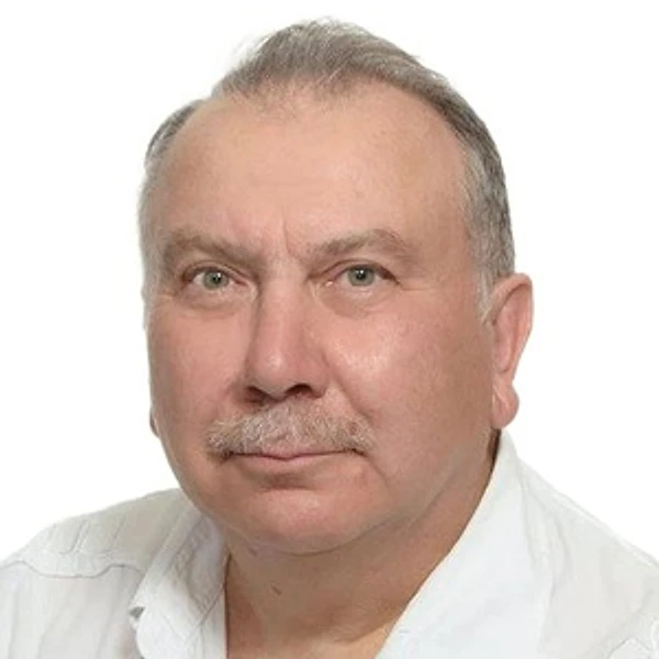 Тугеев Эльдар Умарович — Офтальмолог (окулист), Касимов