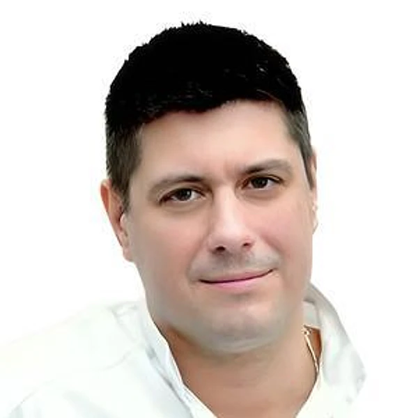 Фомичев Евгений Викторович — Кардиохирург, Сосудистый хирург (ангиохирург), Ростов-на-Дону