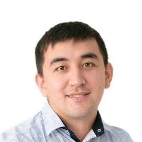 Арсланбаев Азат Азаматович — Травматолог, Кистевой хирург, Ортопед, Ишимбай