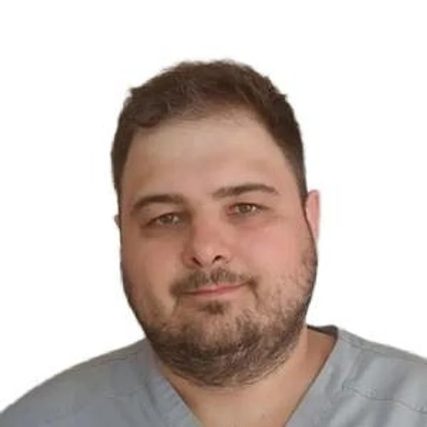 Апостолов Станислав Вадимович — Эндоскопист, Хирург, Мегион