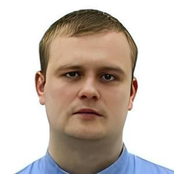 Павлюченко Константин Михайлович — Офтальмолог (окулист), Санкт-Петербург