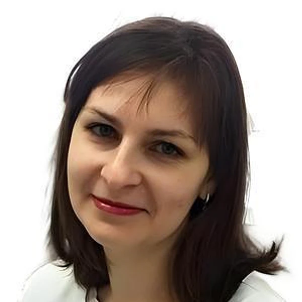 Колесникова Анна Алексеевна — Стоматолог, Детский стоматолог, Клинцы