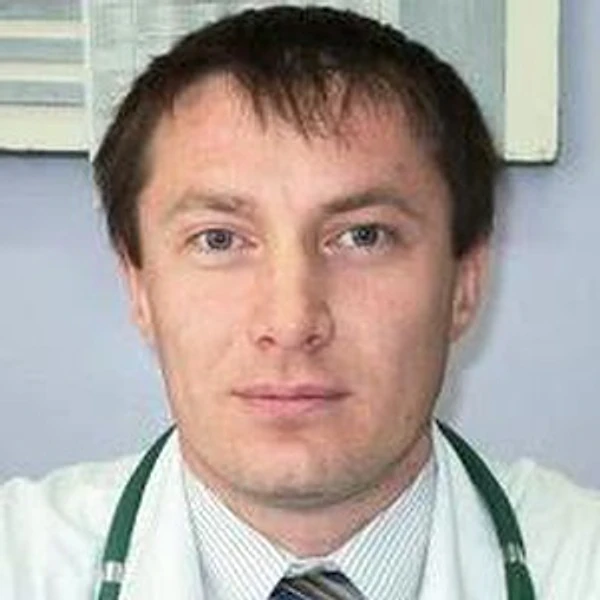 Аверьянов Владимир Васильевич — Терапевт, Урай