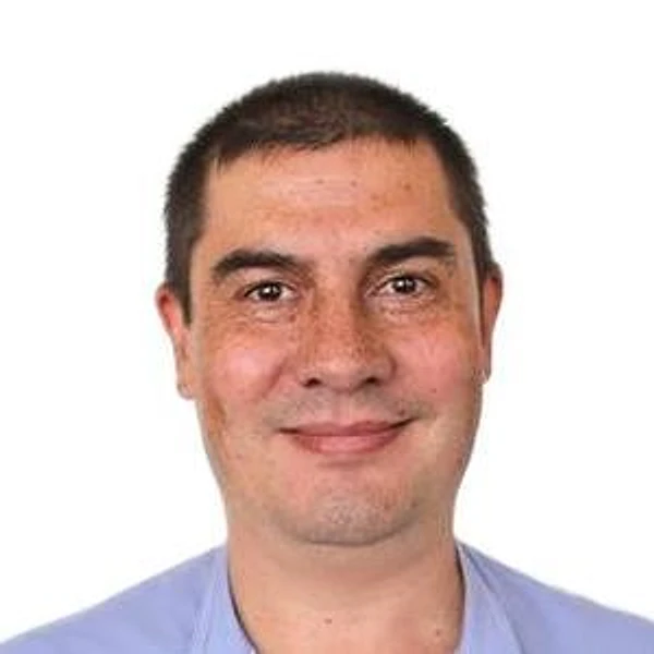 Урванцев Дмитрий Владимирович — Ортопед, Врач УЗИ, Детский врач УЗИ, Детский ортопед, Детский хирург, Сосудистый хирург (ангиохирург), Травматолог, Хирург, Санкт-Петербург
