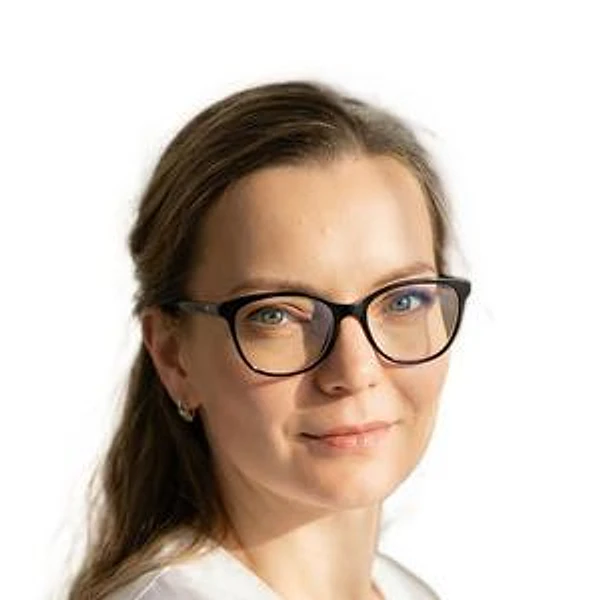Суркова Юлия Игоревна — ЛОР, Владивосток