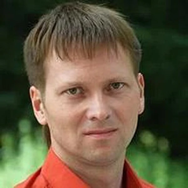 Ивлиев Денис Сергеевич — Нейрохирург, Смоленск