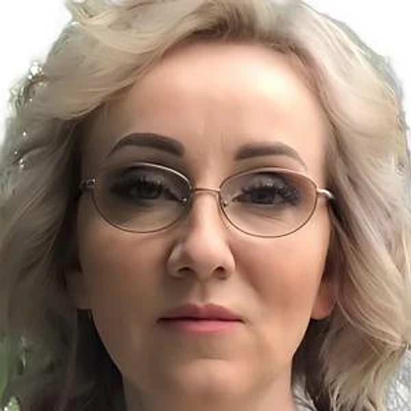 Антонова Анна Сергеевна — Гинеколог, Акушер, Москва
