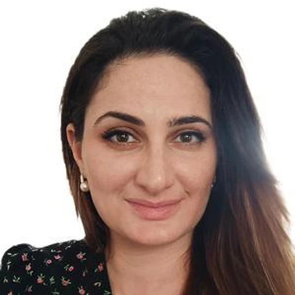 Кибизова Мадина Сергеевна — Рентгенолог, Врач УЗИ, Тула