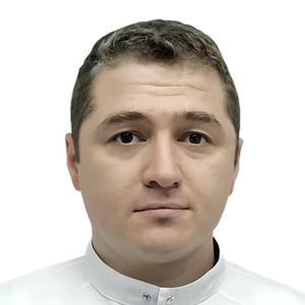 Ибрагимов Артур Русланович — Стоматолог-хирург, Химки