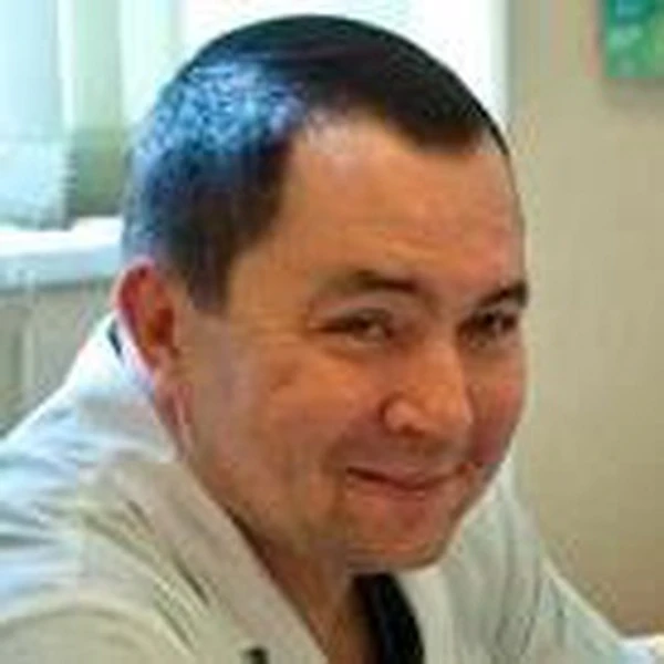 Мухамеджанов Ренат Растямович — Хирург, Астрахань