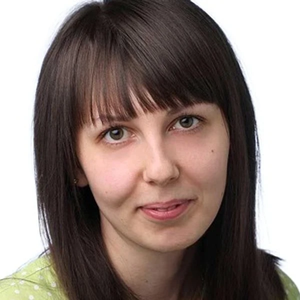 Молякова Элина Олеговна — Стоматолог, Саров
