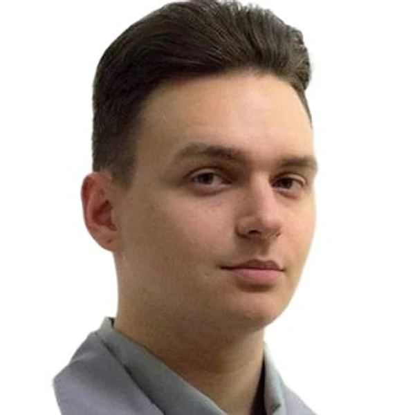 Яловский Александр Сергеевич — Ортопед, Врач ЛФК, Мануальный терапевт, Спортивный врач, Травматолог, Санкт-Петербург