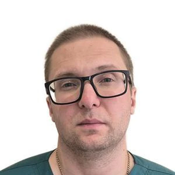 Есиев Владимир Игоревич — Врач общей практики (семейный врач), Врач скорой помощи, Санкт-Петербург