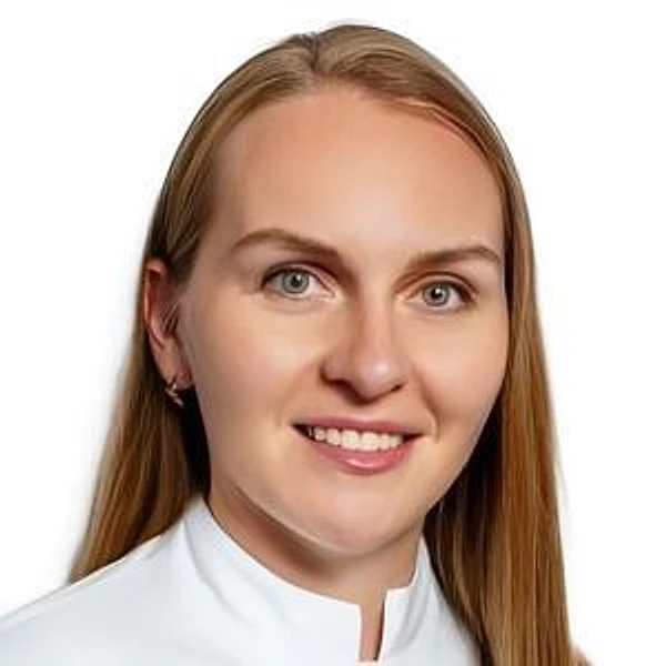 Точилова Юлия Николаевна — Стоматолог-хирург, Стоматолог, Стоматолог-имплантолог, Москва