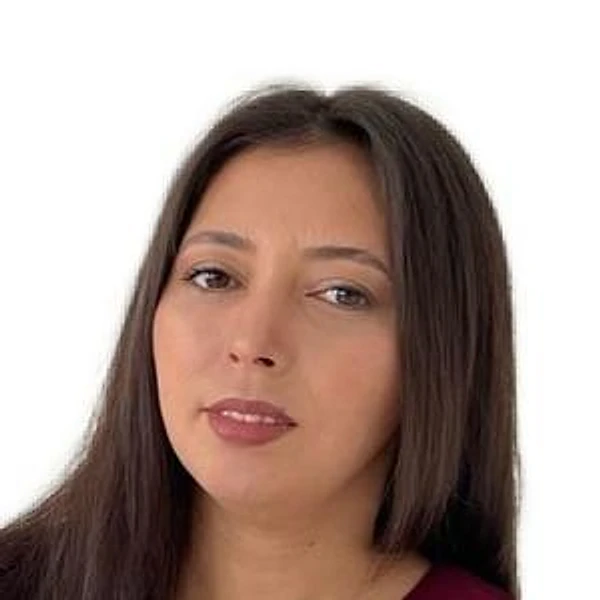 Веденеева Зарина Равильевна — Врач УЗИ, Гинеколог, Санкт-Петербург