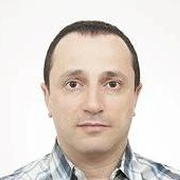 Акопов Евгений Леонидович — Офтальмолог (окулист), Санкт-Петербург