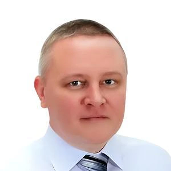 Пичугин Игорь Сергеевич — Хирург, Эндоскопист, Белово