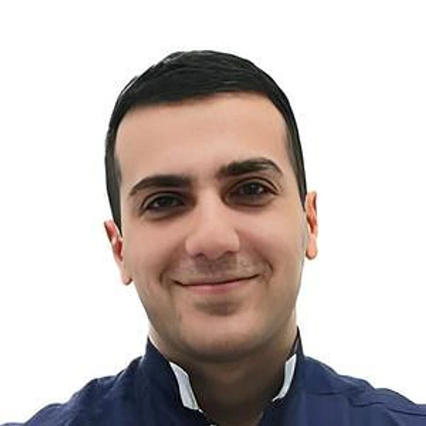 Погосян Гор Сергеевич — Стоматолог-ортопед, Стоматолог-хирург, Санкт-Петербург