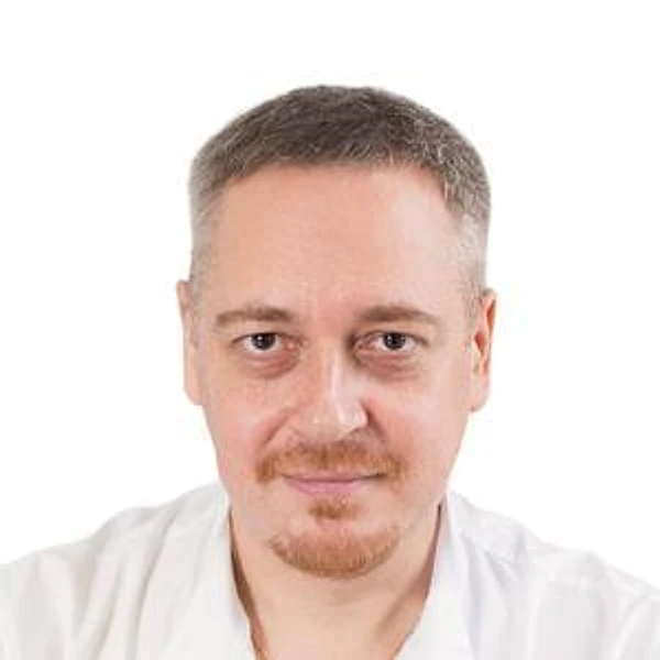 Медников Роман Викторович — Анестезиолог-реаниматолог, Трансфузиолог, Санкт-Петербург