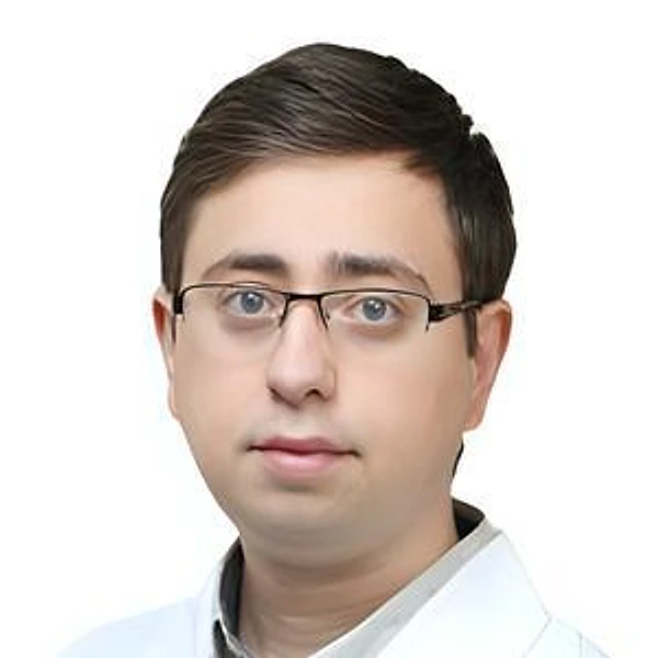 Сангинов Алишер Равшанович — Уролог, Врач УЗИ, Первоуральск