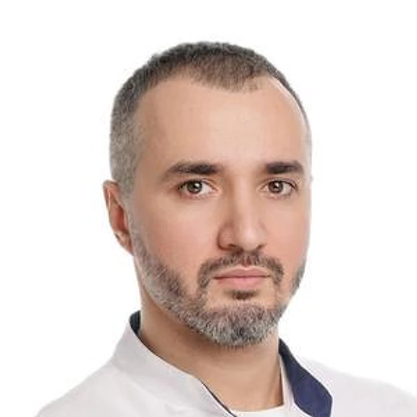 Калиниченко Роман Владимирович — Детский офтальмолог, Москва