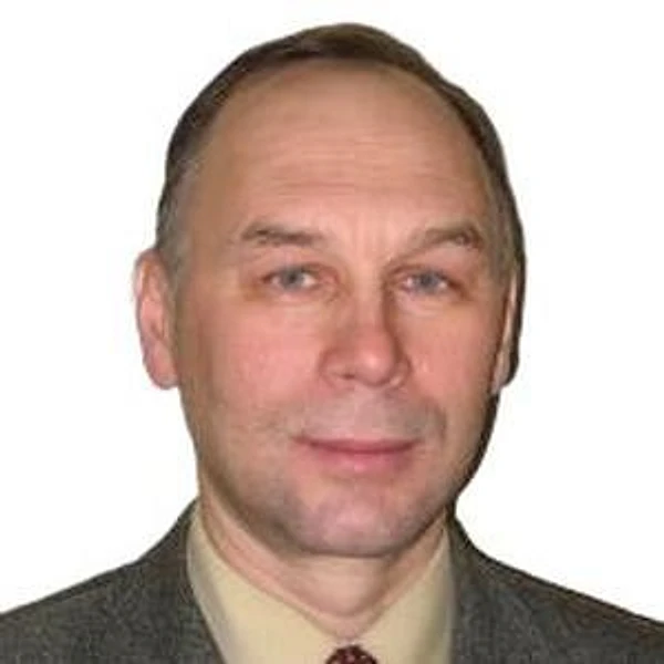 Яковенко Леонид Леонтьевич — Стоматолог-хирург, Стоматолог-имплантолог, Челюстно-лицевой хирург, Санкт-Петербург