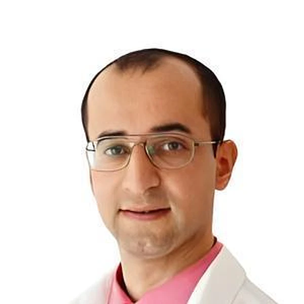 Тавакал Абубакер Гудусович — Стоматолог-хирург, Стоматолог, Стоматолог-имплантолог, Санкт-Петербург