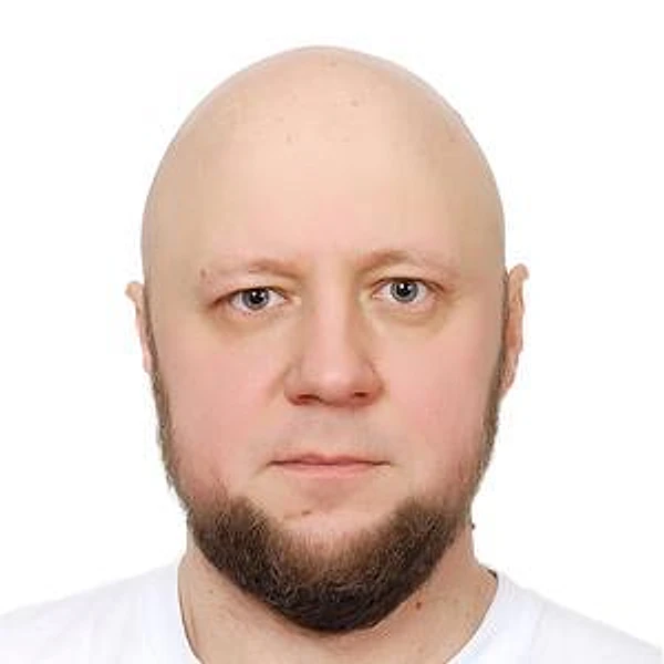 Черняков Денис Николаевич — Хирург, Орёл