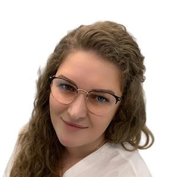 Кровопускова Алена Васильевна — Детский стоматолог, Стоматолог-ортодонт, Санкт-Петербург